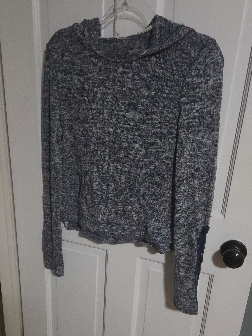 Amazing Light Weight Sweater